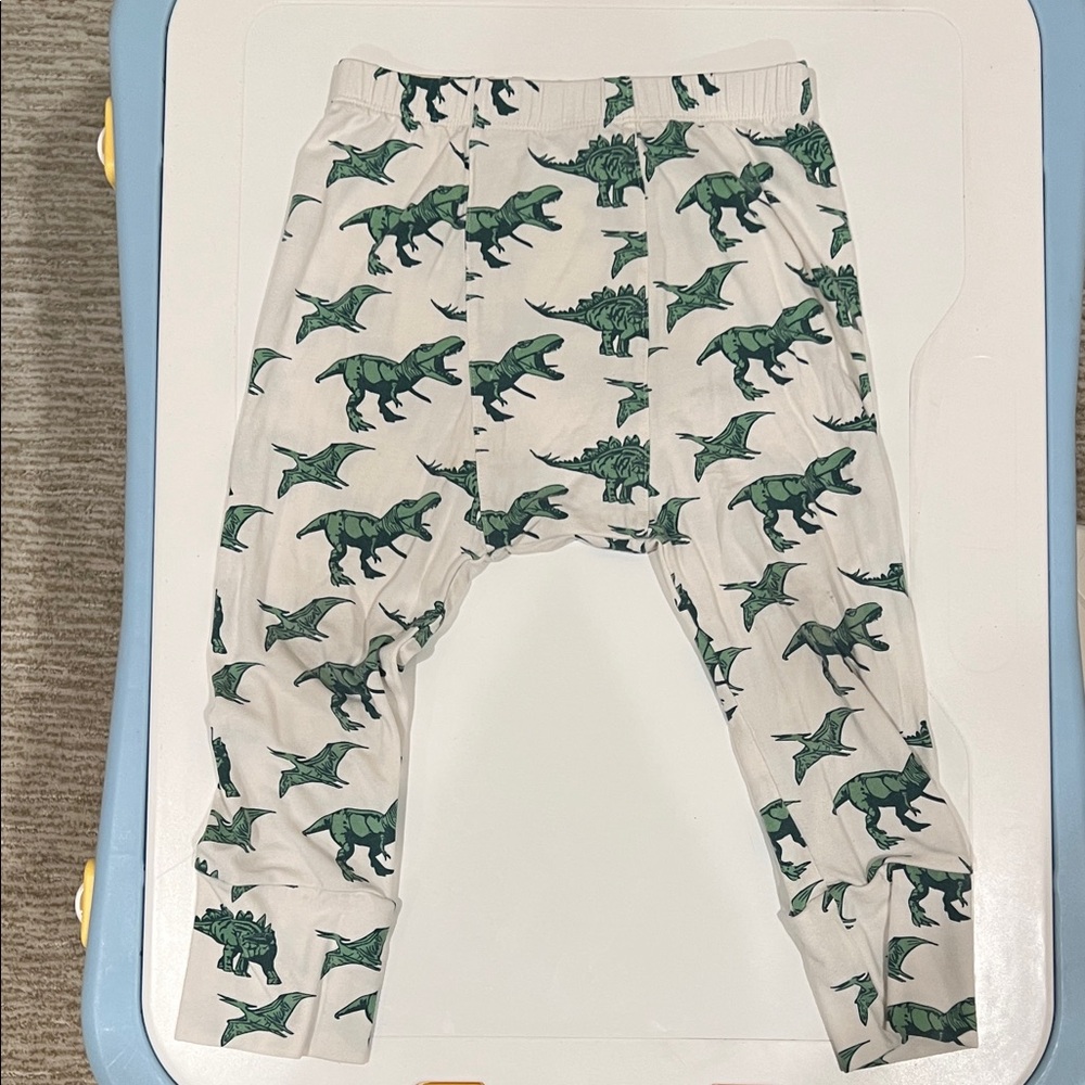 Kate Quinn classic panda pant | meadow dinosaur | bamboo
- 3T